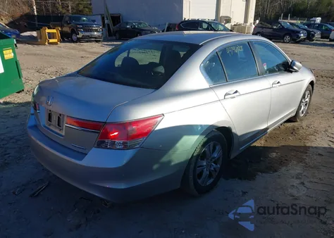 2012 Honda Accord 2.4 Se из США, поврежденный, VIN 1HGCP2F62CA138591